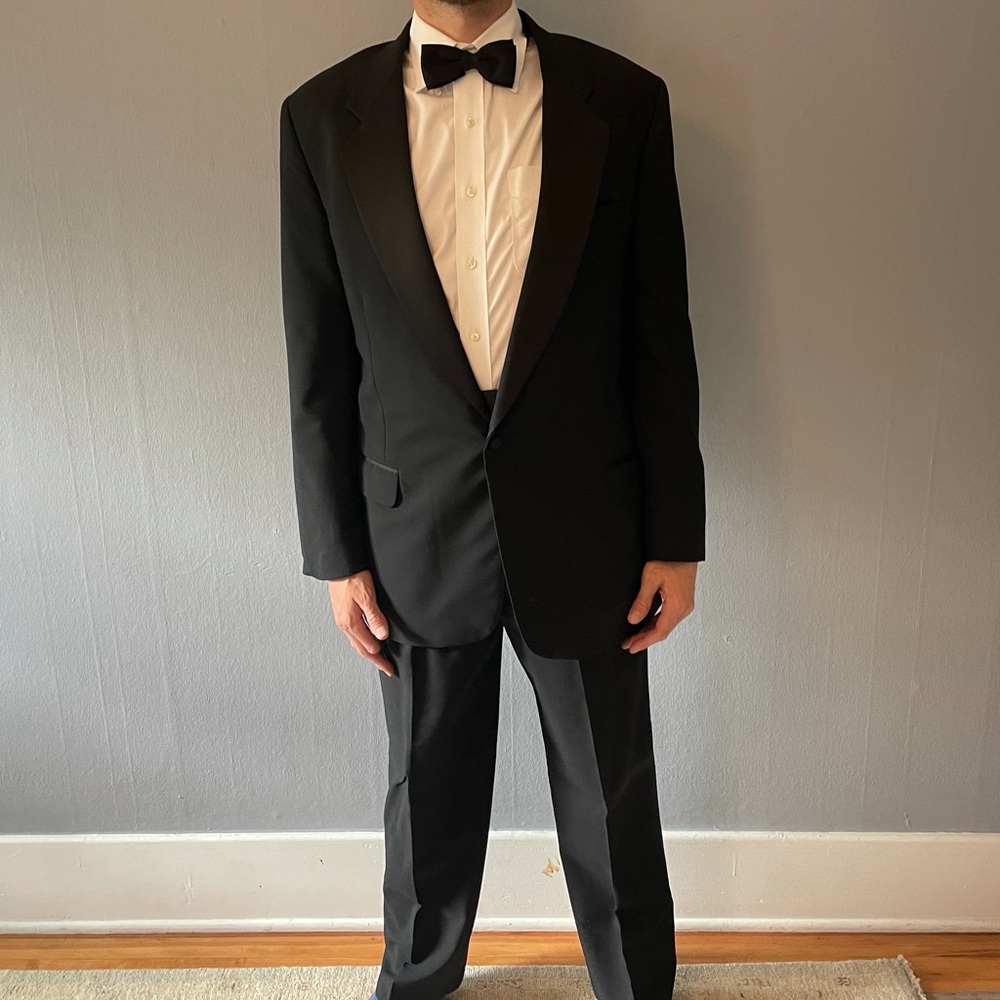Neilallyn 2-Piece Tux with Cummerbund & Bowtie